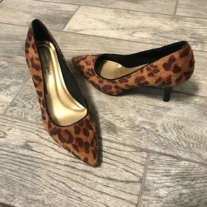 Predictions Comfort Faux Leopard Pumps